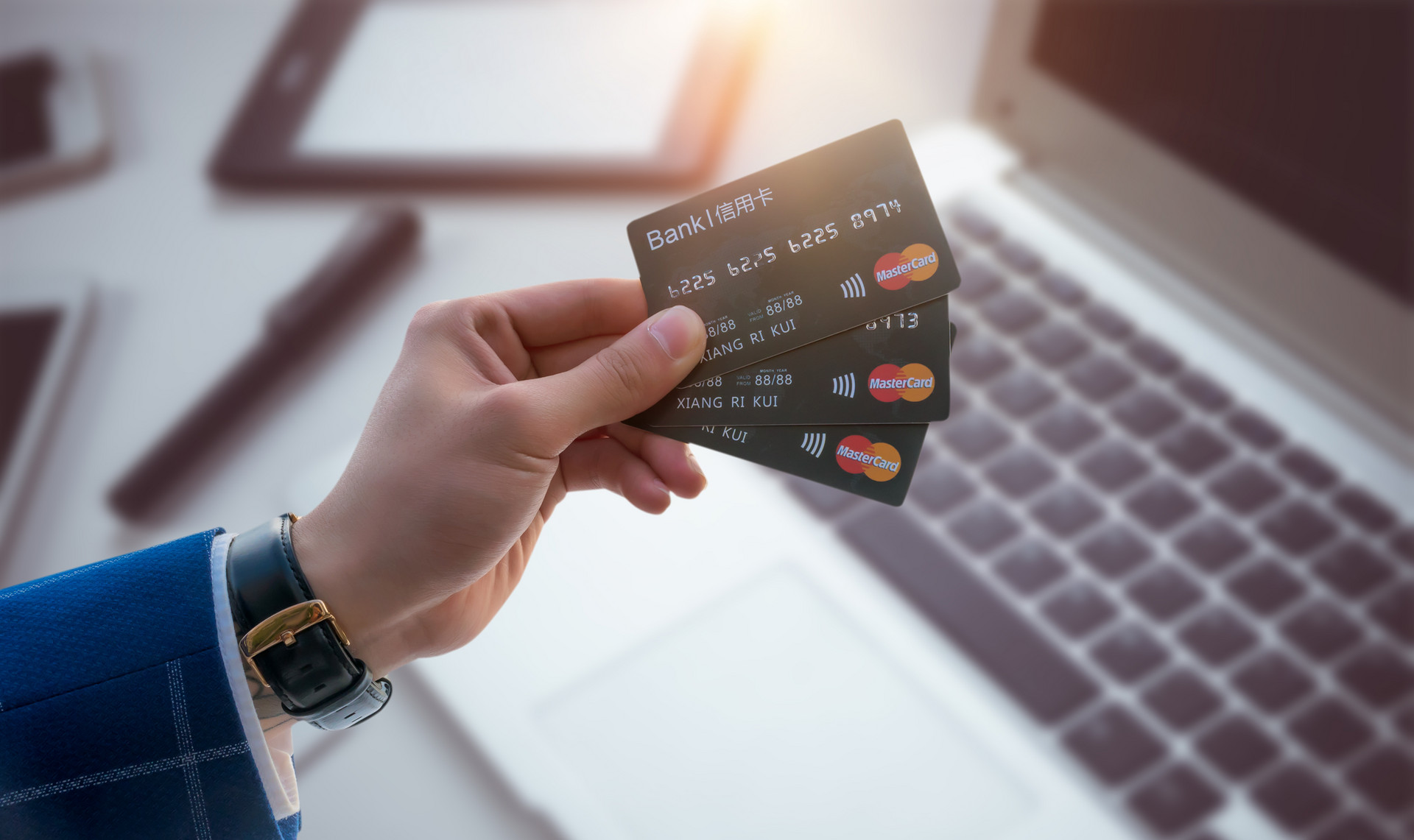 什么是逾期代偿，借款逾期被代偿有什么影响？