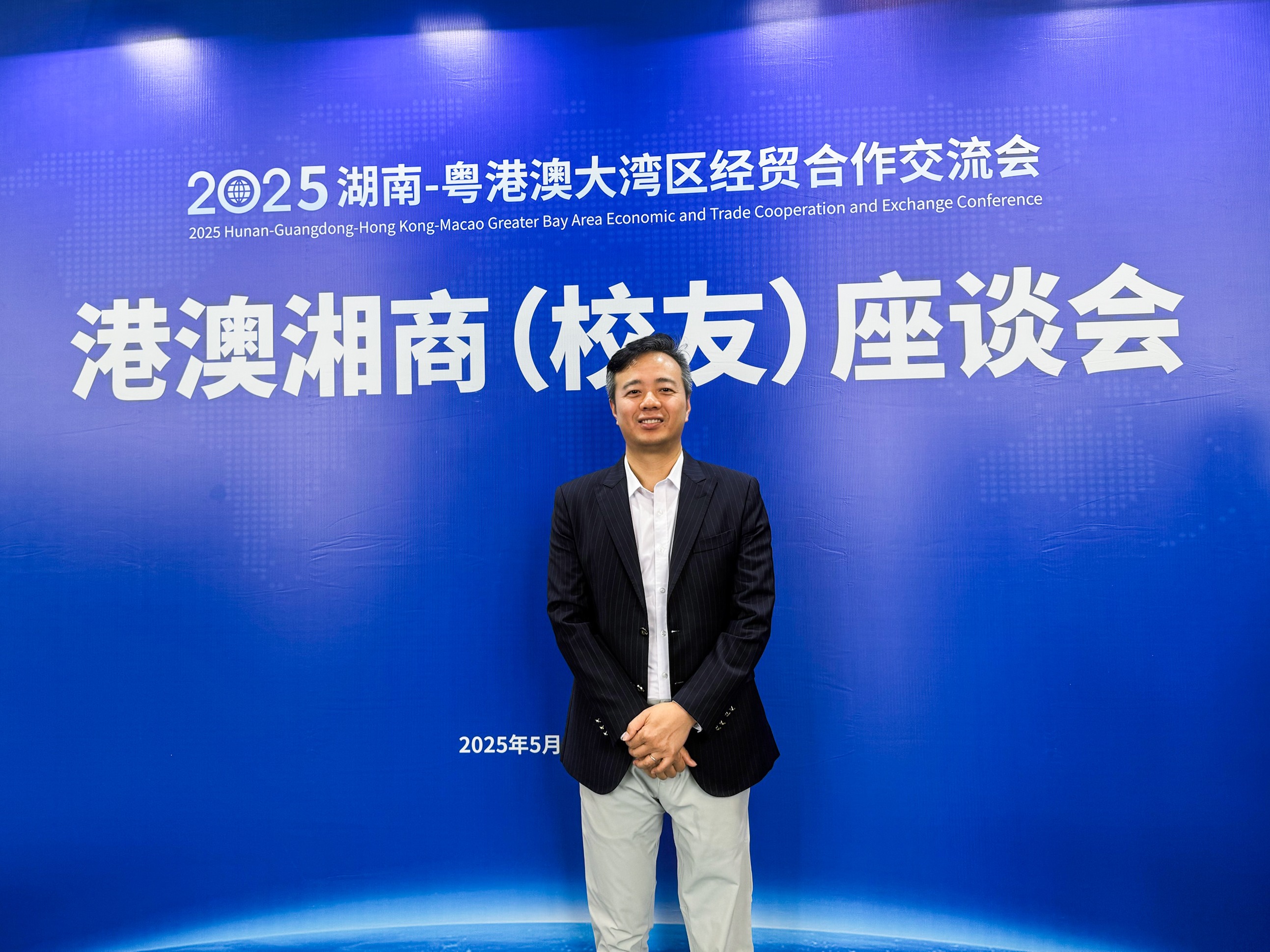 建明总单人-已调.jpg